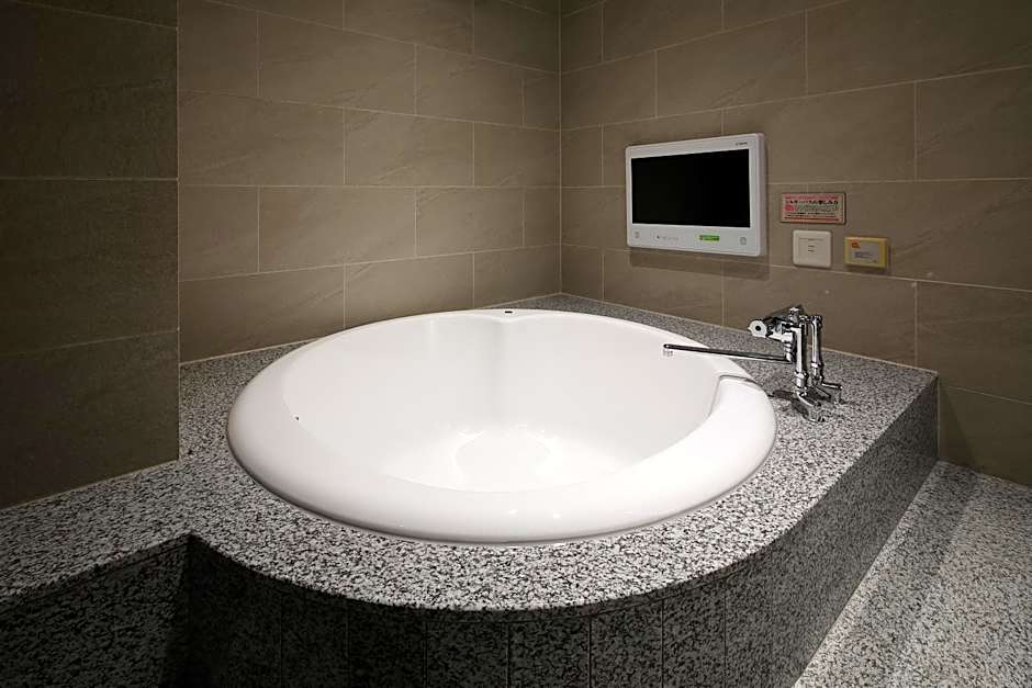 HOTEL Birthday 楠店