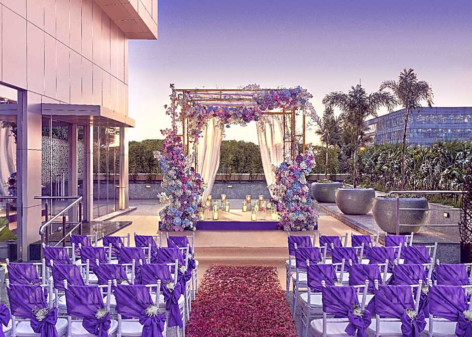 Vivanta Navi Mumbai, Turbhe