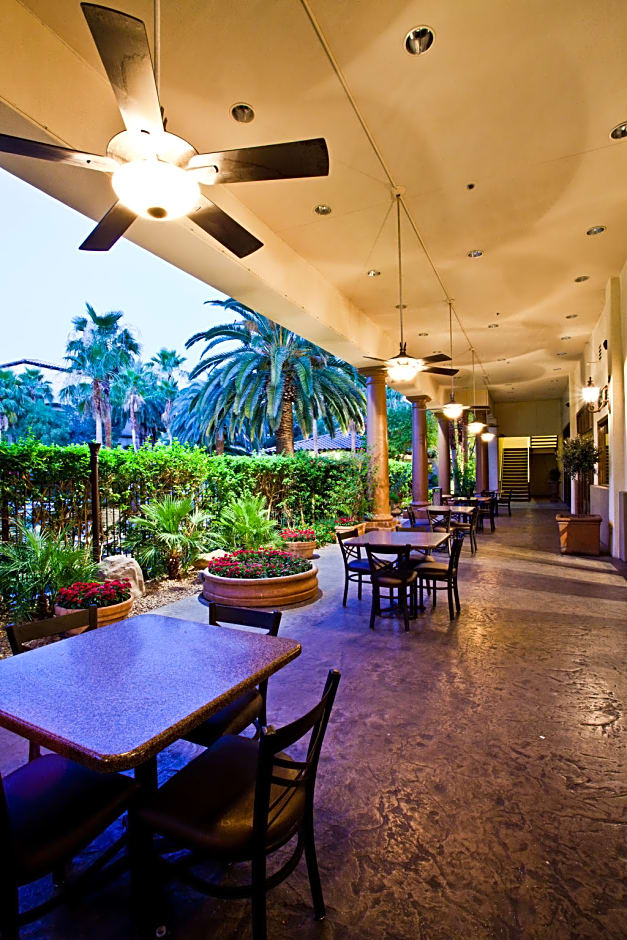 Tuscany Suites & Casino