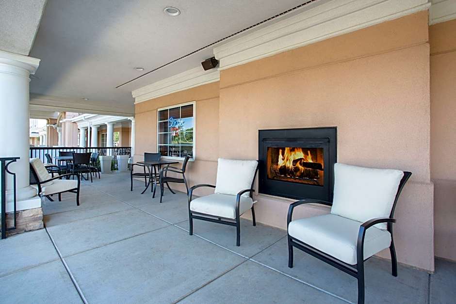Holiday Inn Colorado Springs Airport by IHG – Colorado Springs, CO