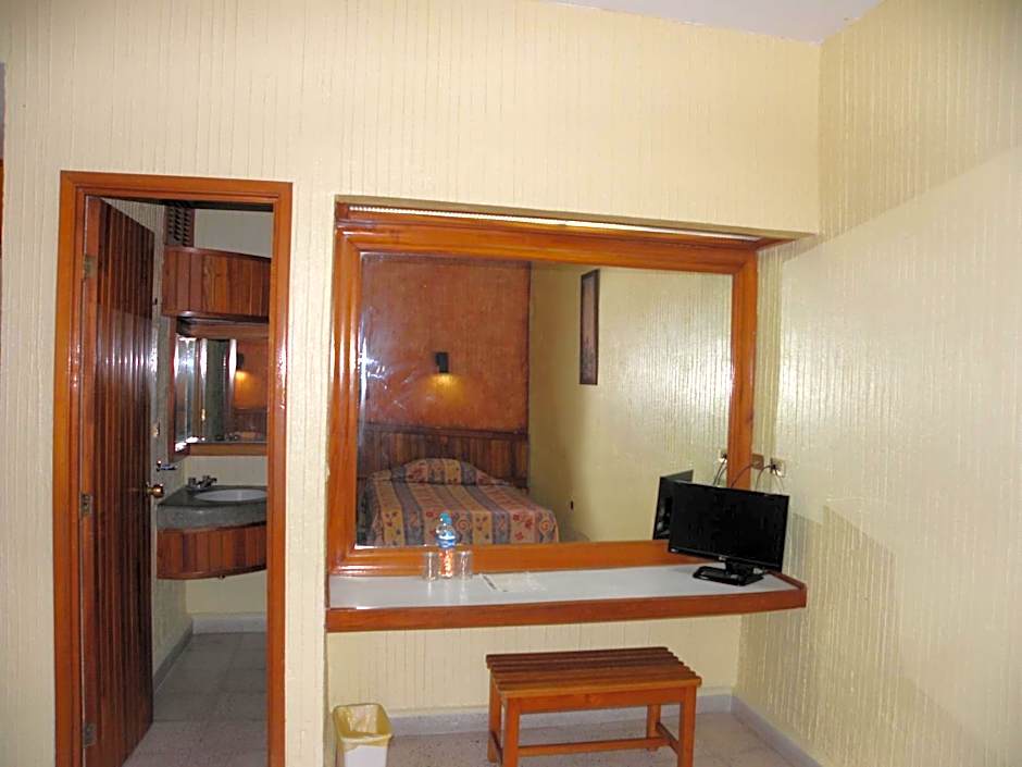 Hotel Fenix