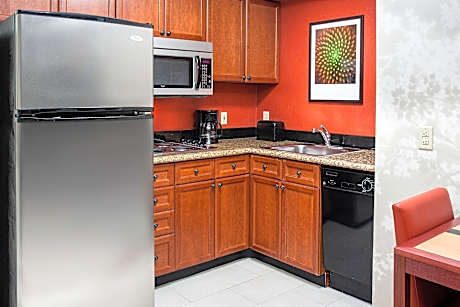 2 Bedroom Suite, Bedroom 1: 1 King, Bedroom 2: 1 King, Sofa bed, Fireplace