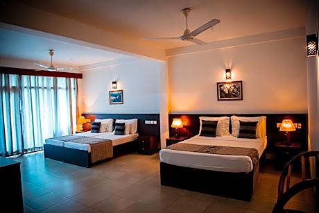 Deluxe Family Suite