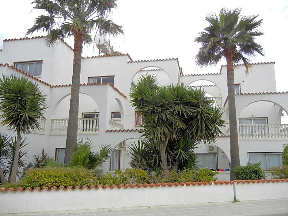 Tsialis Hotel Apartments