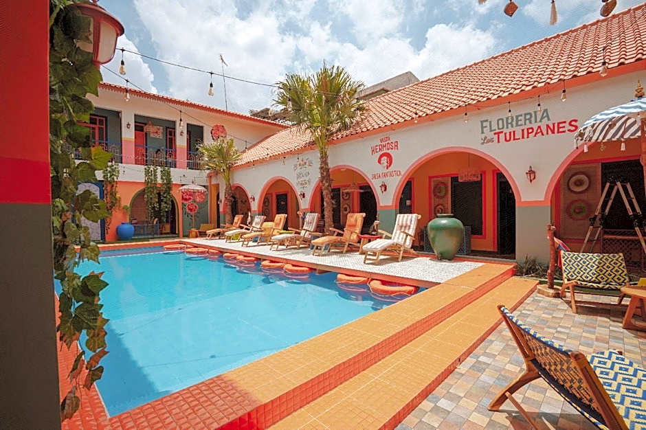 Por Aqui Stay & Dine