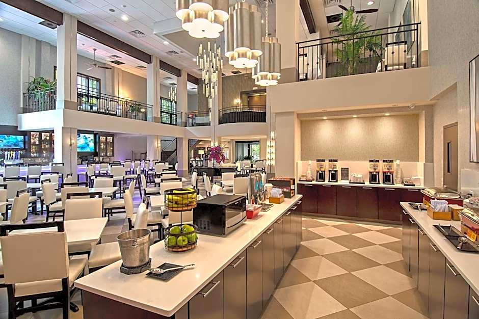 Hampton Inn By Hilton & Suites Fairfield