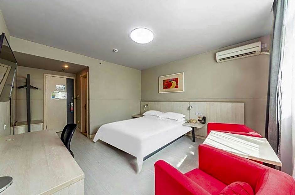 Jinjiang Inn Zhenjiang Jiangsu University Suning Plaza