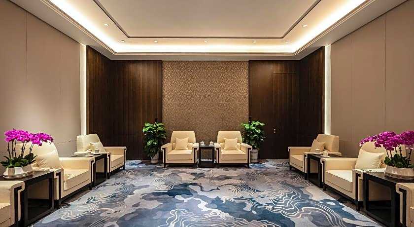 Grand Mercure Yichang Waitan