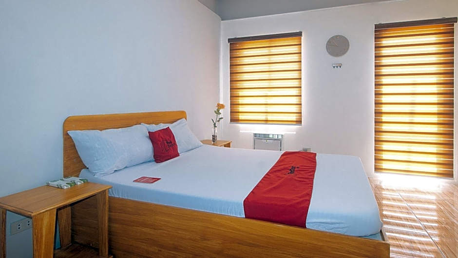 RedDoorz @ Sun Miles Condominium