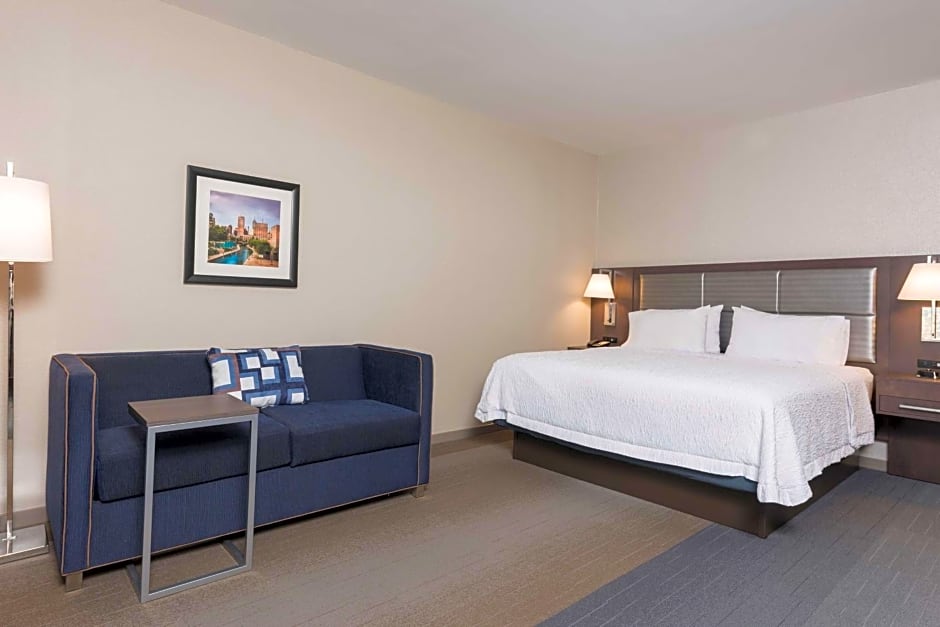 Hampton Inn By Hilton & Suites Indianapolis-Keystone, IN