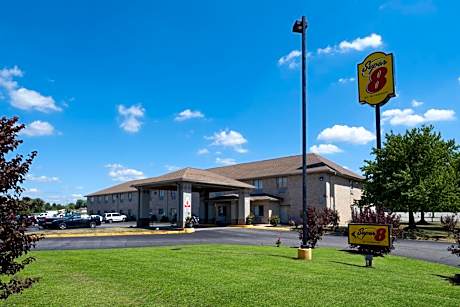 Super 8 by Wyndham Kokomo