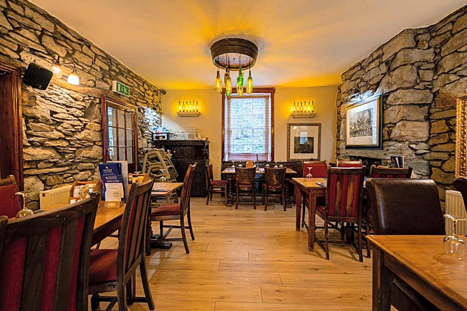 Grapes Hotel, Bar & Restaurant Snowdonia Nr Zip World