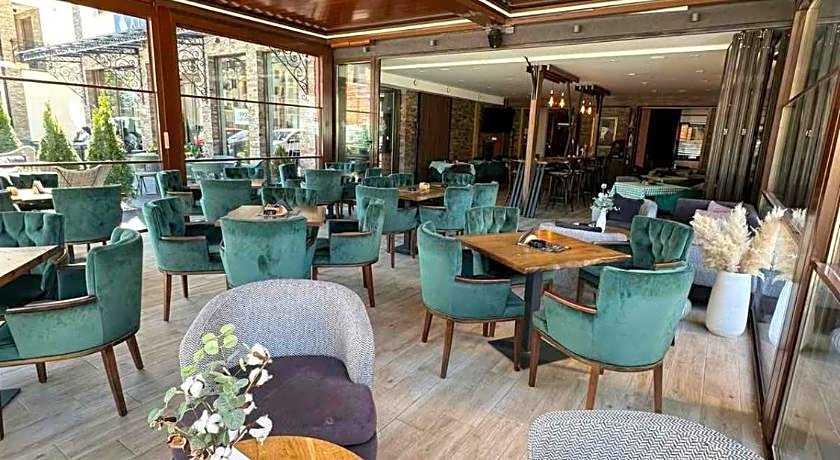 All Seasons Residence