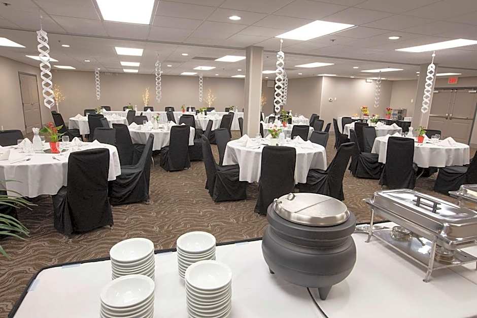 Country Inn & Suites by Radisson, Fargo, ND