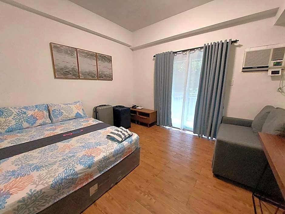 ANIA CONDO STAY