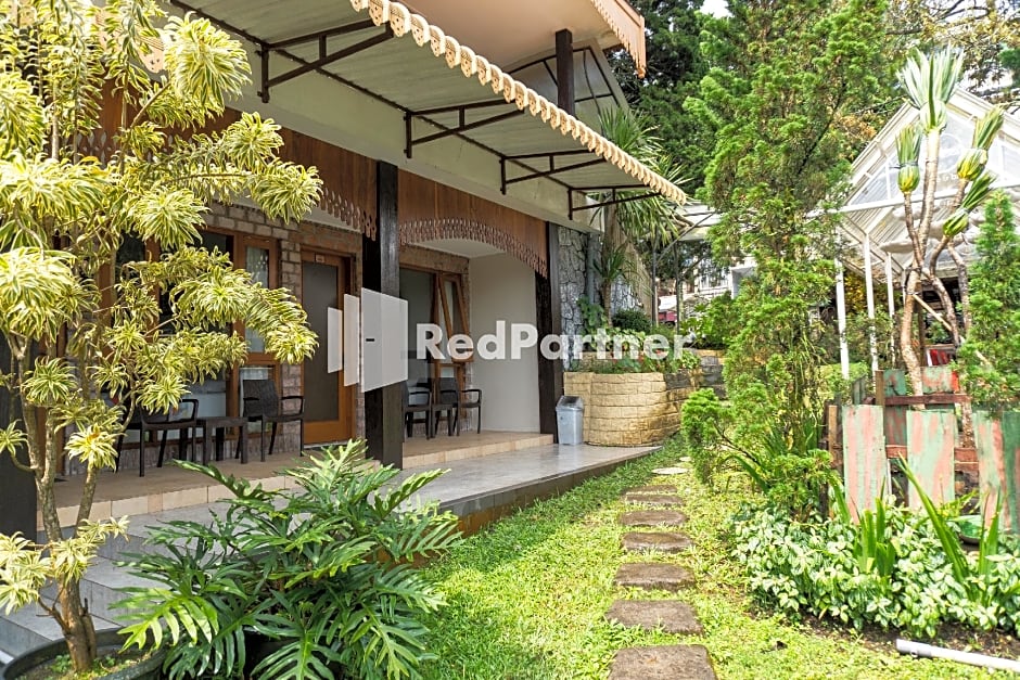 Javenir Hotel Tawangmangu RedPartner