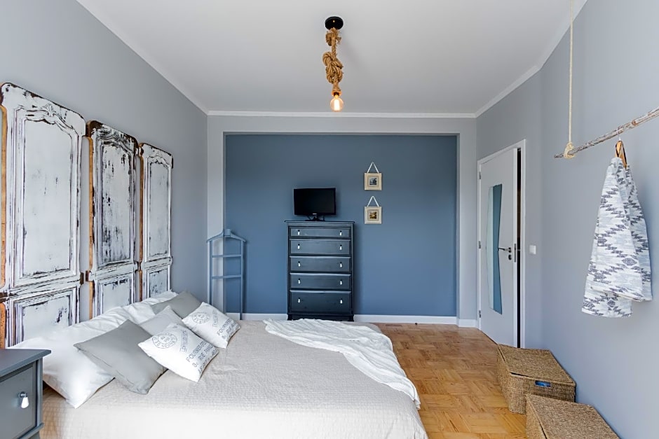 Lisbon Airport Hostel