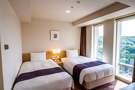 Standard Twin Room - Non-Smoking
