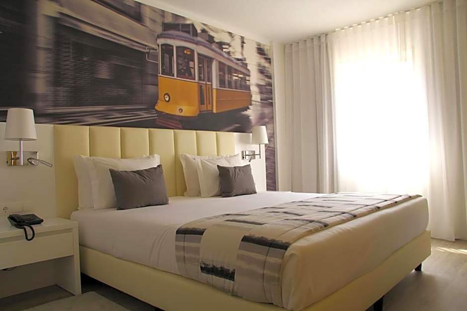 Masa Hotel Almirante