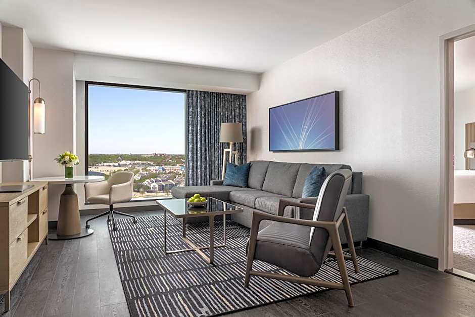 Loews Arlington Hotel