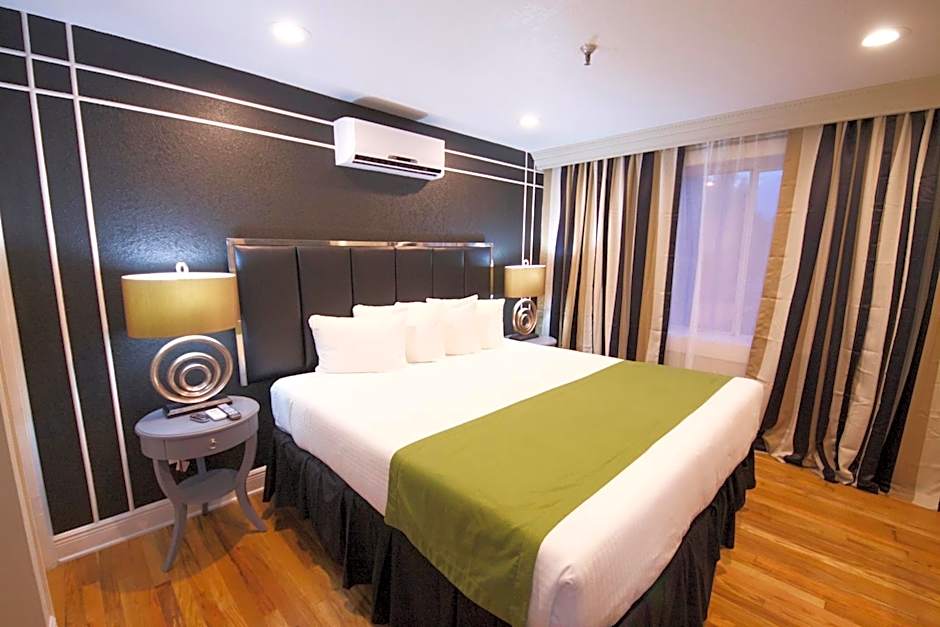 Hyde Park Hotel