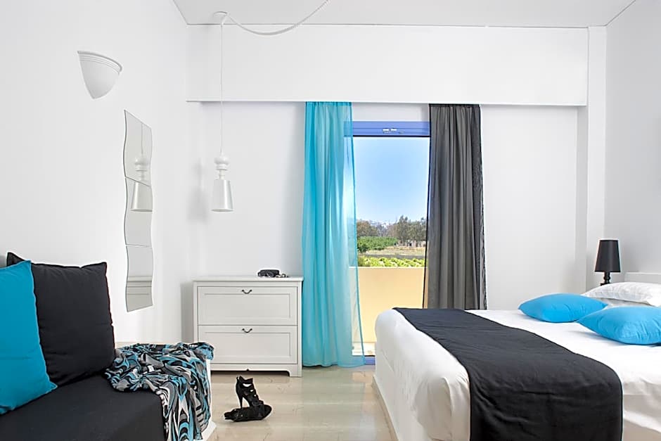 Acqua Vatos Santorini Hotel