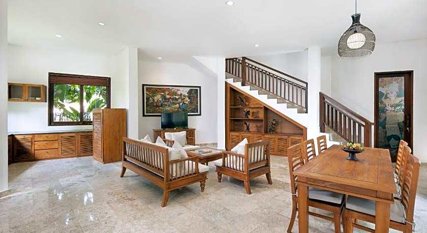 Swan Paradise A Pramana Experience