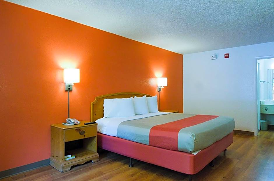 Motel 6-Frederick, MD - Fort Detrick