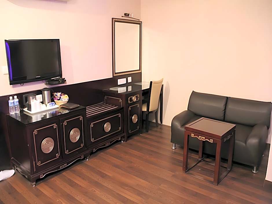 New Orange Tree Intercity Hotel