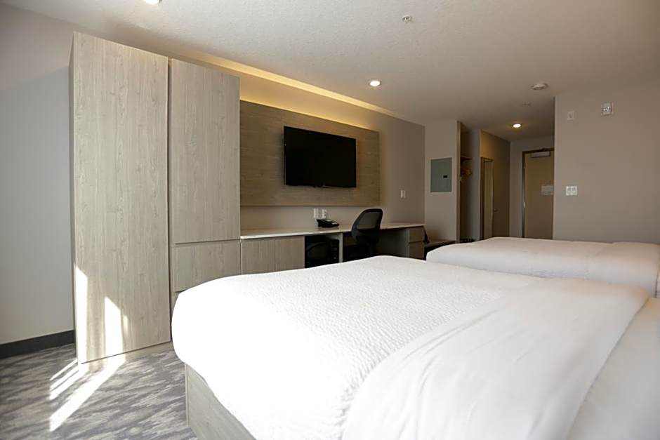 Days Inn by Wyndham Calgary North Balzac