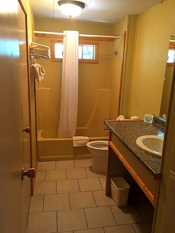 Lake View Lodge