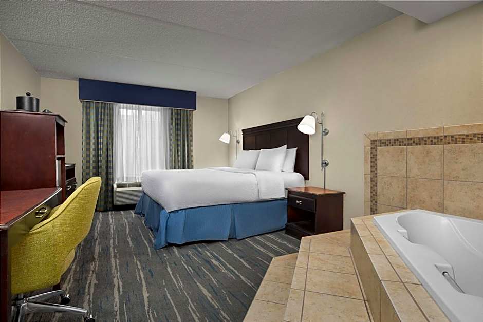 Hampton Inn By Hilton Syracuse Clay