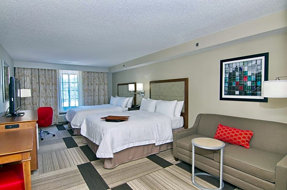 Hampton Inn By Hilton Salem