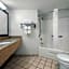 Quality Inn & Suites Black River Falls I-94