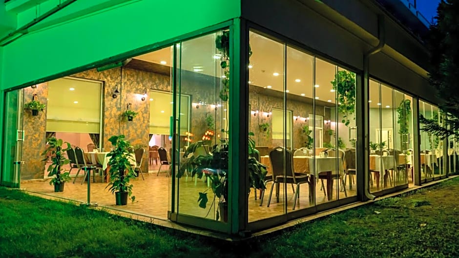 MOX Hotel Wellness & Spa