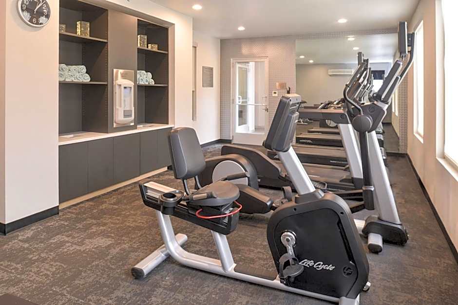 Fairfield Inn & Suites by Marriott Pittsburgh New Stanton