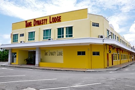 Tang Dynasty Lodge Tuaran