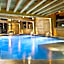 Au Coeur Du Village Hotel