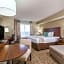 Hawthorn Suites by Wyndham Wheeling Triadelphia at Highlands