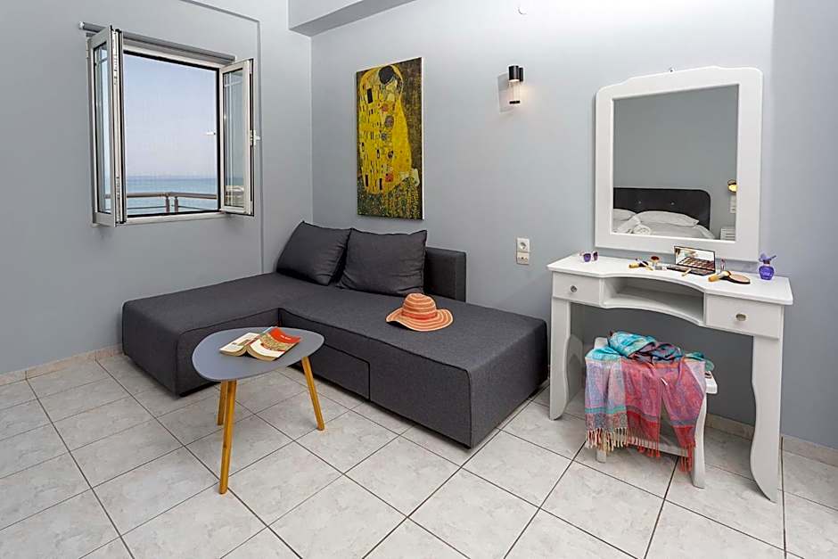 Sole Mare Seaside Apartments