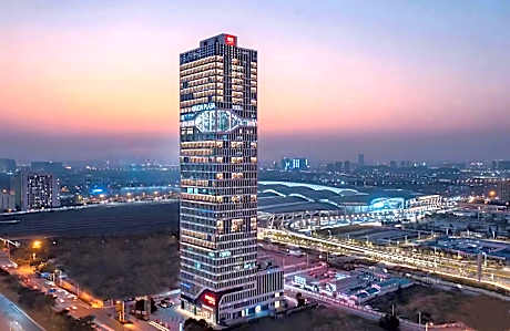 Radisson RED Guangzhou South Railway Station