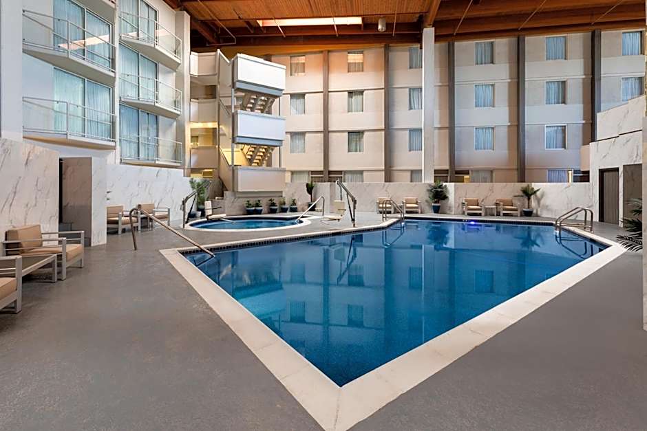 Ramada by Wyndham DFW Airport