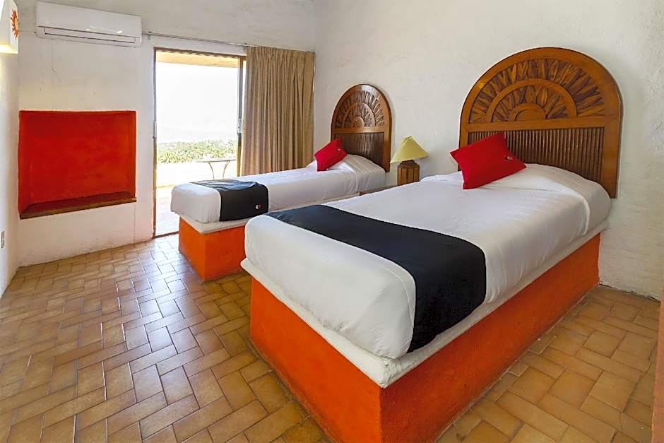Hotel Plaza Tucan