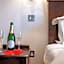 County Hotel