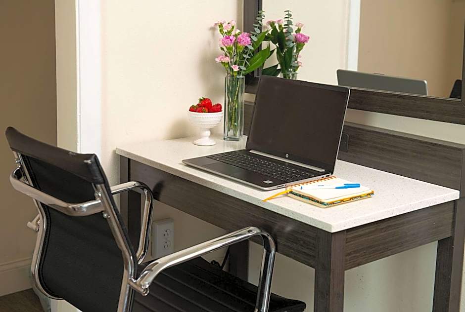 Rodeway Inn Middletown - Newport