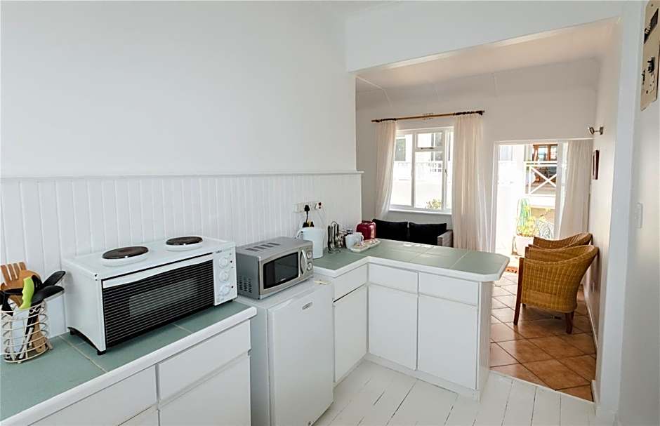 Boulders Beach Hotel, Cafe and Curio shop