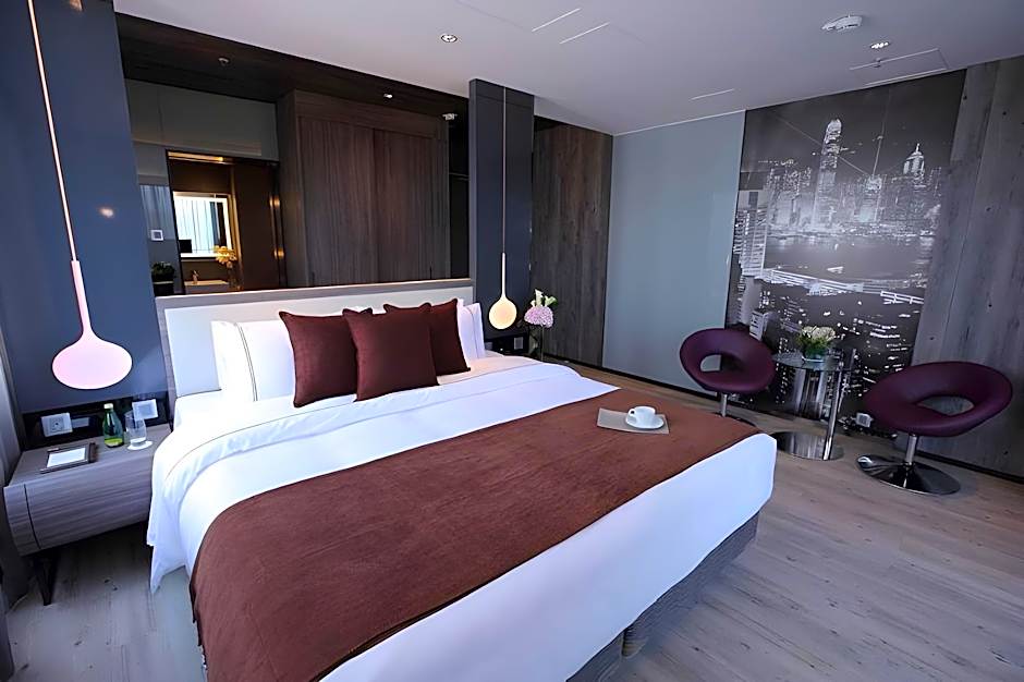 The Perkin Hotel
