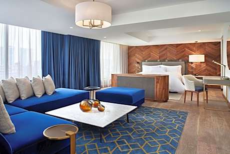Presidential Suite, Concierge lounge access, 1 King