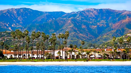Hilton Santa Barbara Beachfront Resort
