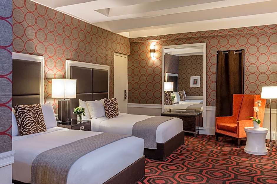 Photo 1 of 2 of Junior 2 Double Beds Suite
